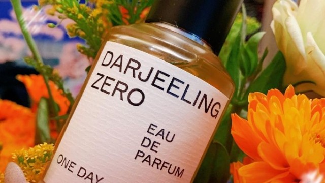 [video] ONE DAY perfume – Darjeeling Zero. Jasmine Tea/ Pu’er Tea.